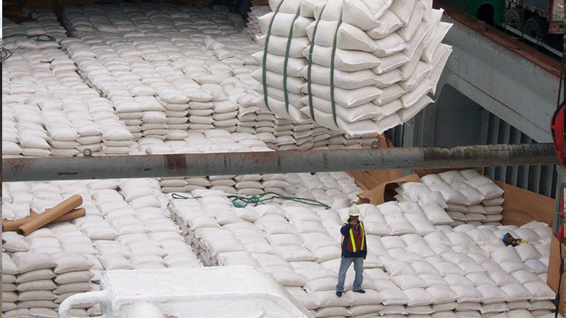 Comercio de arroz entre Colombia y Ecuador bajo presión por arancel del 30% y restricciones